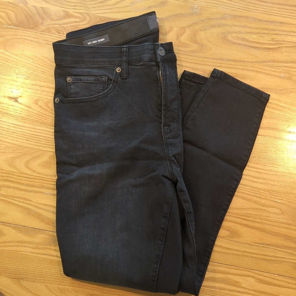 Torrid Sky High Skinny Jeans Short